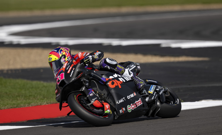 Aleix Espargaró séptima 'pole position' y récord absoluto en Silverstone