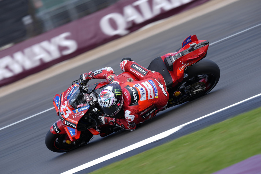 El italiano Bastianini logra su primer doblete en Silverstone