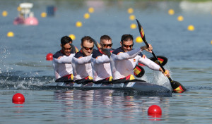 El K4 de Carlos Arévalo, directo a la semifinal