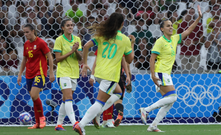 A España se le acaba la estrella y luchará por el bronce (4-2)