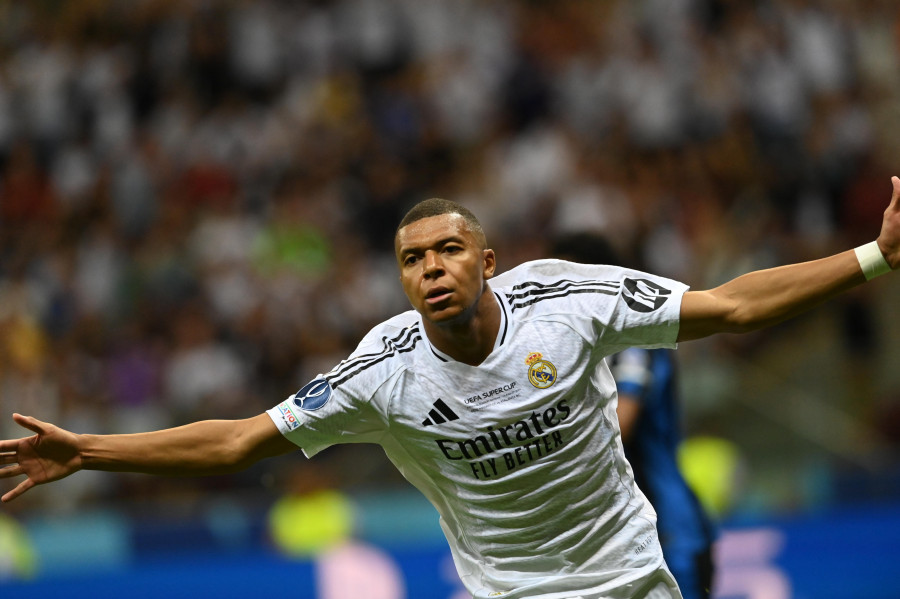 Ancelotti: "Mbappé ha entrado en el vestuario con humildad"