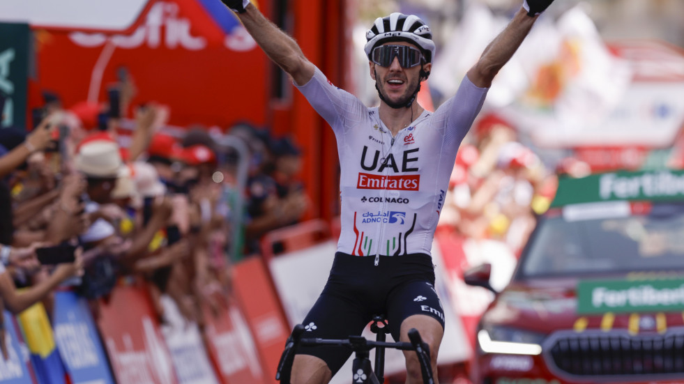 Adam Yates gana en solitario la novena etapa de la Vuelta a España