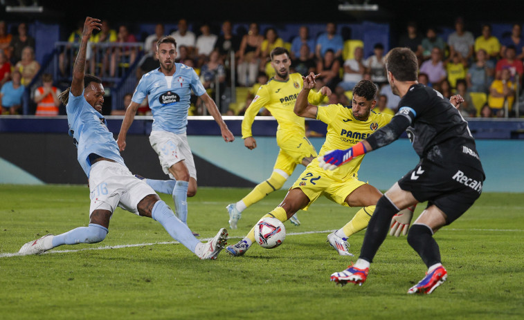 El Villarreal derrota al Celta en un final de partido frenético (4-3)