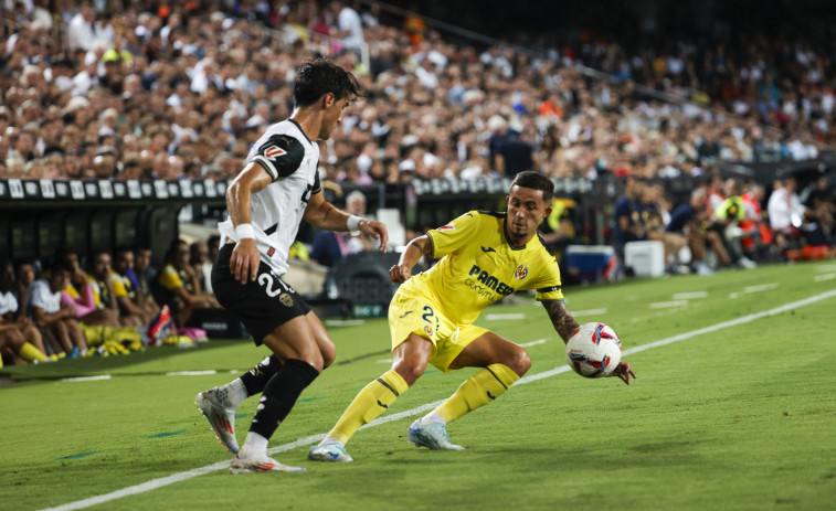 Un Valencia sin acierto no puede ante un Villarreal que también sabe sufrir (1-1)