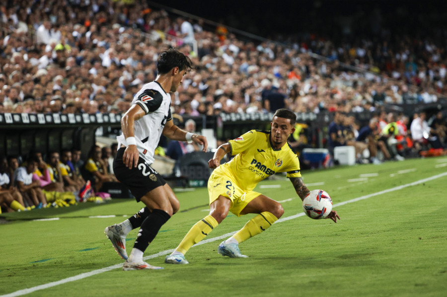 Un Valencia sin acierto no puede ante un Villarreal que también sabe sufrir (1-1)