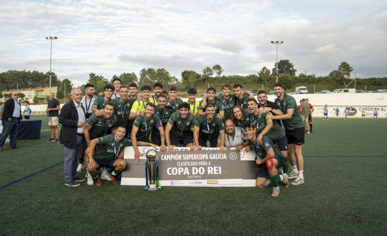 El San Tirso se abona al espectáculo y a la Copa del Rey (3-2)