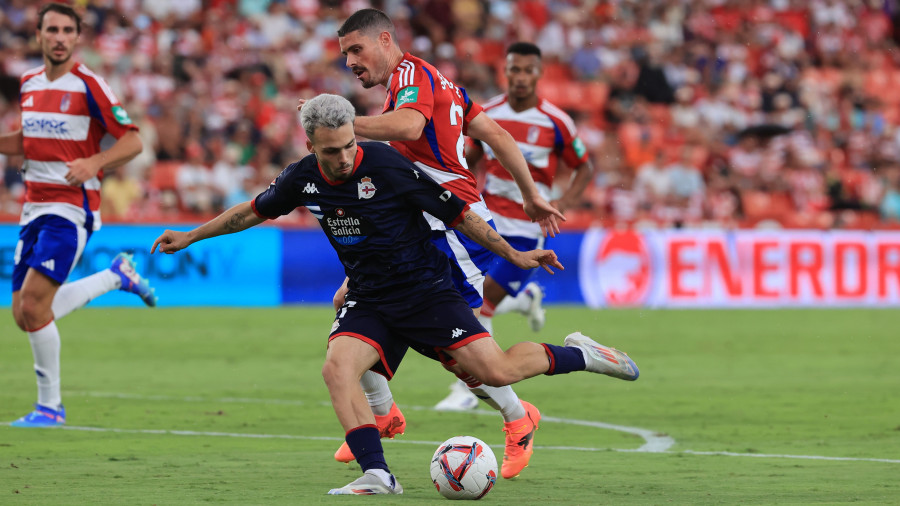 Granada-Dépor (1-1). Guardar la ropa tras nadar contracorriente