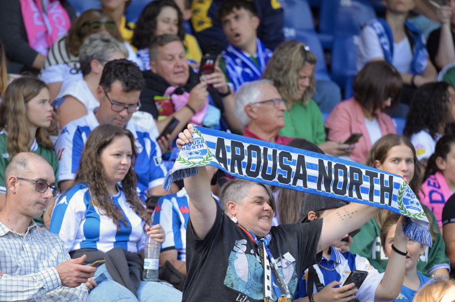 Riazor disfruta del Dépor y pita al Barça