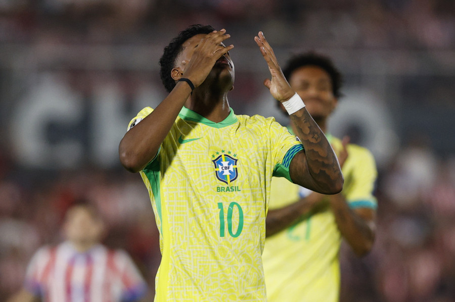 Paraguay sacó la garra para vencer a Brasil (1-0)