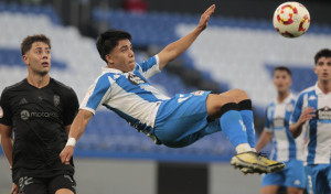 El Fabril se gusta en Riazor contra el Compostela (2-0)