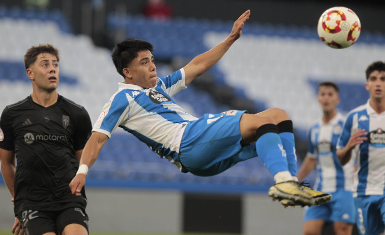 El Fabril se gusta en Riazor contra el Compostela (2-0)