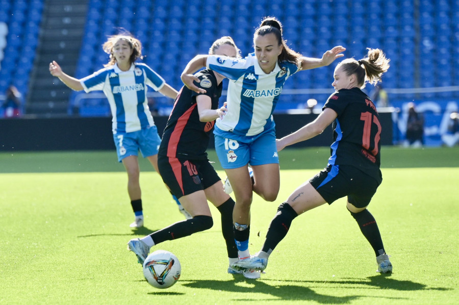 Tarde de fútbol femenino y cemento en Riazor