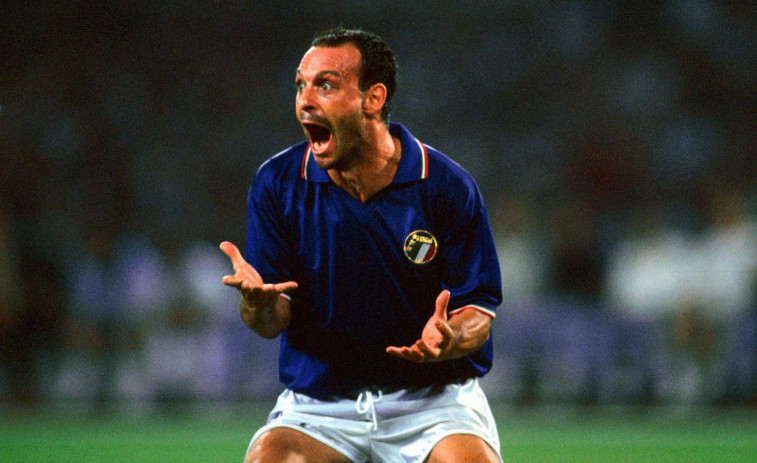 Muere a los 59 años 'Totò' Schillaci, mítico delantero italiano