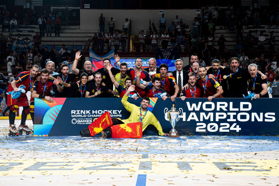 Carballeira y Alabart se proclaman campeones del mundo con España y completan el triplete coruñés en Novara