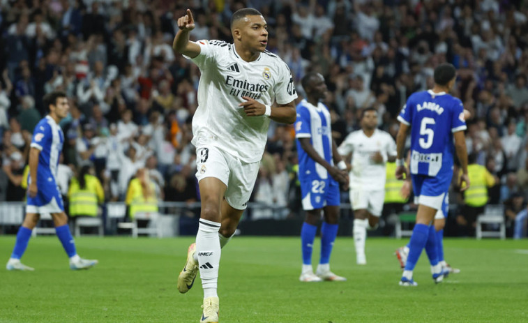 El Real Madrid vence sufriendo al Alavés (3-2)