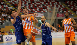 Los años de Oro del Basquet Coruña | Doble B: batacazo y base (22-23)