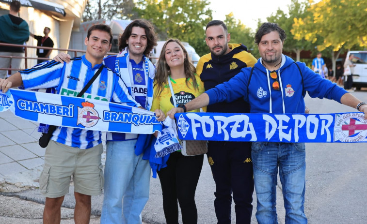 La afición del Dépor se hace notar en Albacete