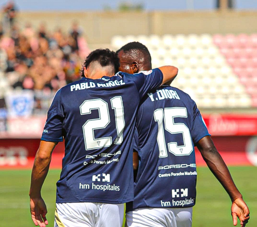 Un golazo de Pablo Muñoz, cedido por el Dépor, no evita la derrota del Marbella