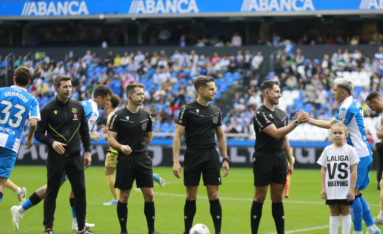 La conversación del VAR en el penalti a Lucas: 