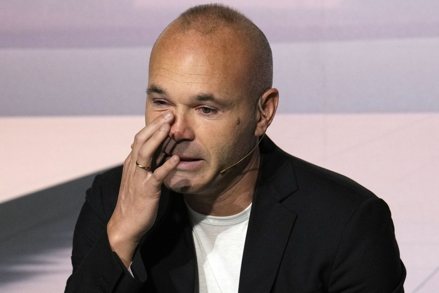 Iniesta, emocionado ante su retirada: "Nunca pensé que llegaría este día"