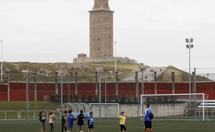 El torneo de fútbol por la paz y la no violencia que pondrá a jugar a A Coruña