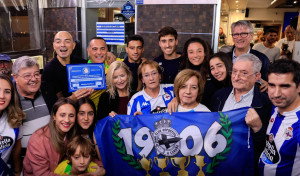 Inaugurada con éxito la peña blanquiazul Rubio en Os Mallos