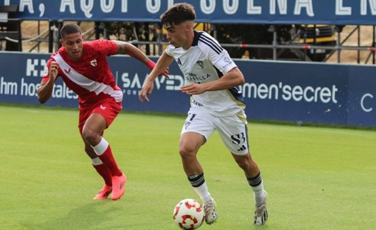 Asistencia de Pablo Muñoz en la goleada del Marbella sobre el Sevilla Atlético