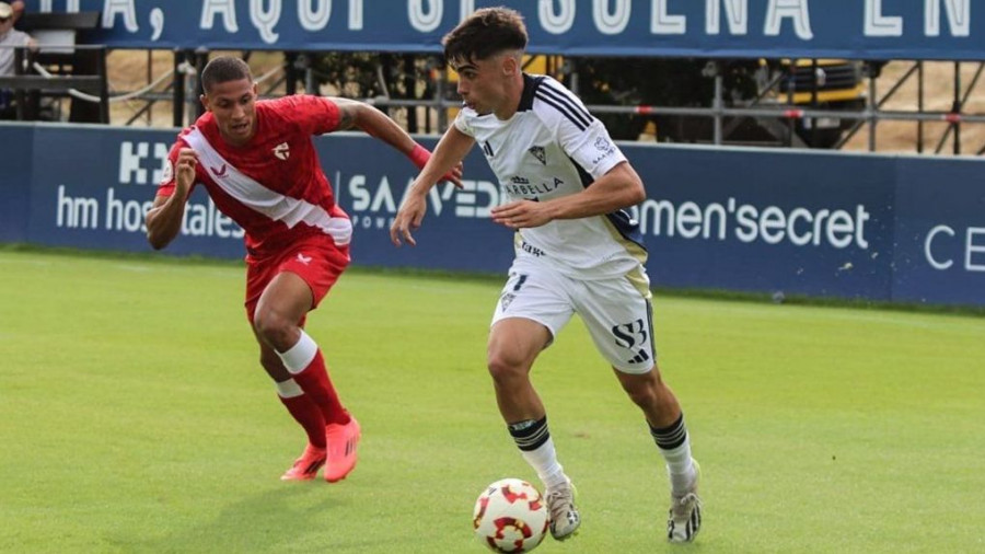 Asistencia de Pablo Muñoz en la goleada del Marbella sobre el Sevilla Atlético