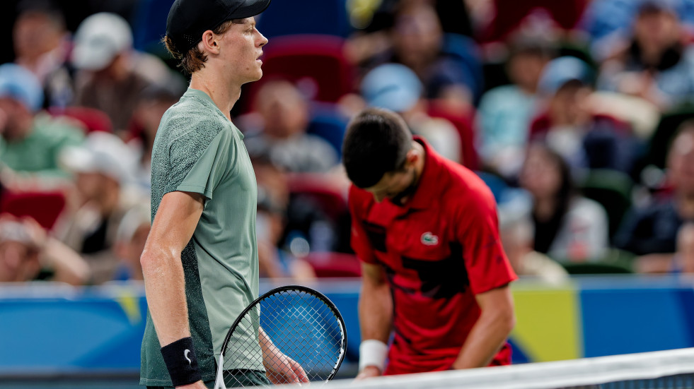 Sinner fulmina a Djokovic y conquista Shanghái