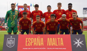 Asistencia y desparpajo de Yeremay con la sub-21 en el show de Samu Omorodion ante Malta (6-0)