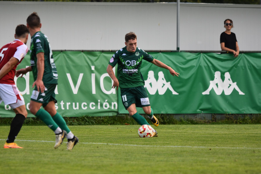 Diego Gómez: "Estoy encantado en el Arenteiro; quiero madurar para el año que viene ayudar al Dépor”