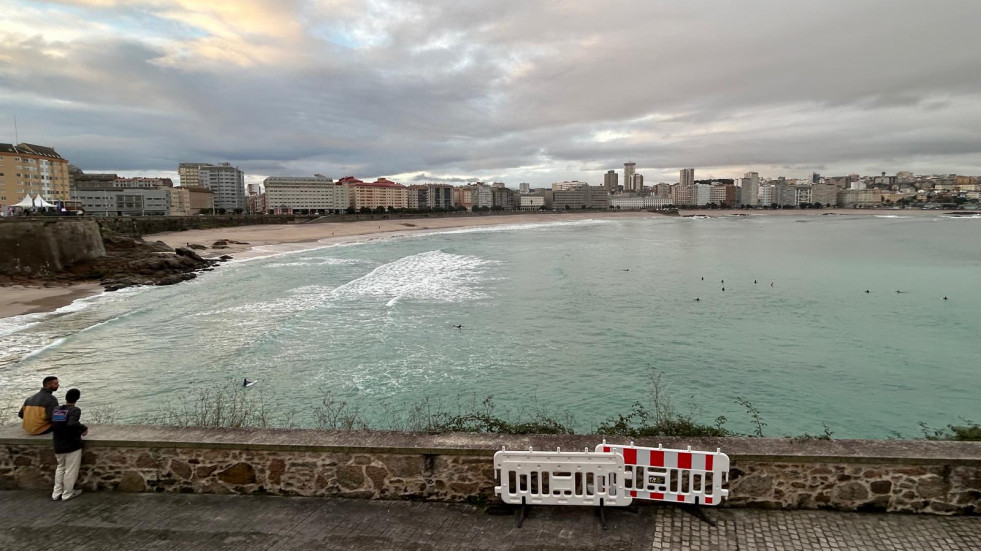 Ya está en marcha en A Coruña el Campeonato de España de Surf Open 2024