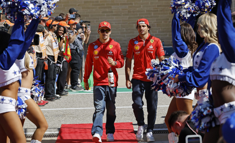 Leclerc gana por delante de Sainz y aprovecha en Austin la lucha entre Verstappen y Norris