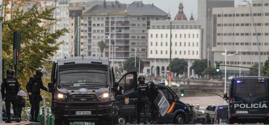 La Policía reforzará la seguridad en el Dépor-Rácing tras los disturbios en A Coruña hace 15 días