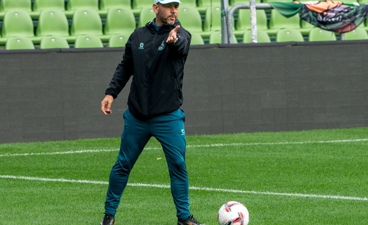 José Alberto, el técnico que ha devuelto la fe al Racing de Santander