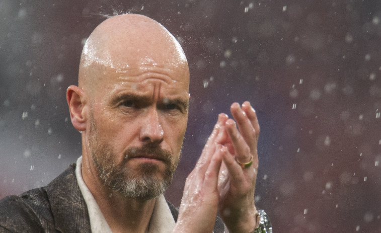 El Manchester United despide a Ten Hag