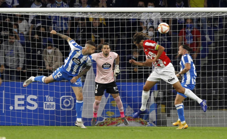 Fallece Miguel Ledo, el defensa del SD Logroñés que empató en el minuto 95 en Riazor en la 21-22