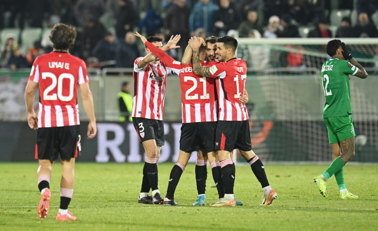 El Athletic se apuntala arriba con un remontada en un minuto (1-2)