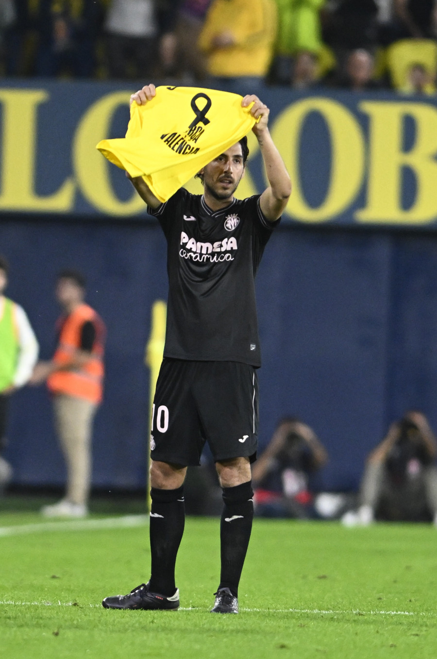 3-0 | El Villarreal conquista tres puntos sufridos y caros ante el Alavés