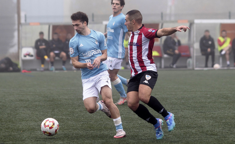 Empate de un Arteixo que volvió a fallar un penalti