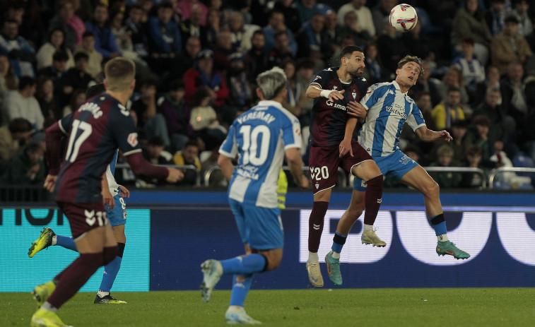 EL ANÁLISIS DE MANU SÁNCHEZ: Cara y cruz con premio final para el Deportivo ante el Eibar