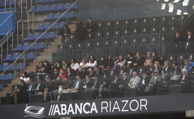 Montse Tomé estuvo en Riazor presenciando el partido del Deportivo