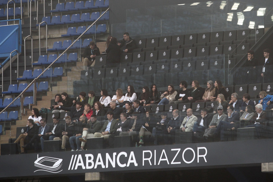 Montse Tomé estuvo en Riazor presenciando el partido del Deportivo