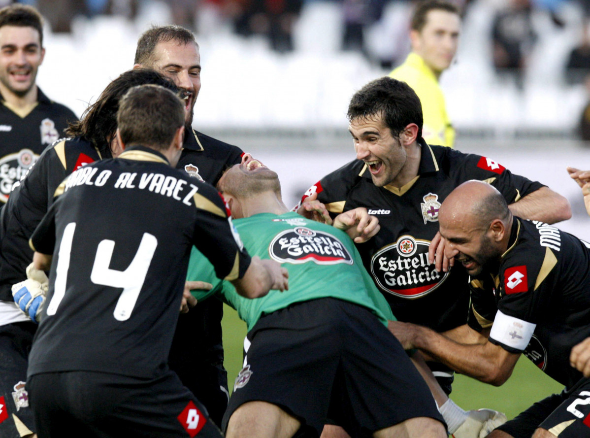 Aranzubia almeria gol celebracion