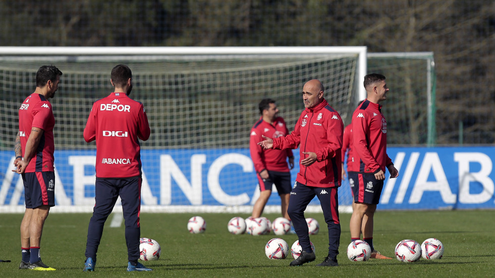 Cuatro entrenamientos para preparar el duelo ante el Sporting