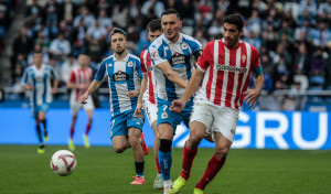 Una genialidad de Lucas y Mella rescata un punto para el Dépor (1-1)