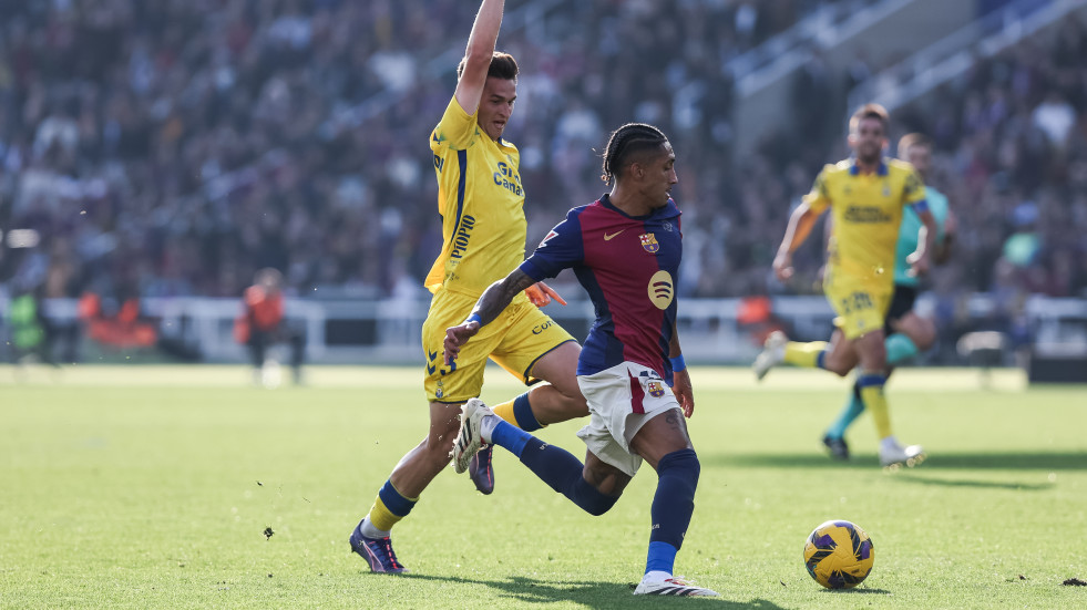 La UD Las Palmas amarga al Barcelona la celebración de su 125 aniversario (1-2)