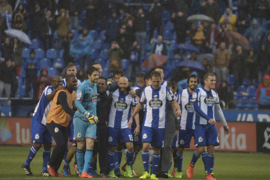 Tres partidos de Liga seguidos en Riazor por cuarta vez este siglo