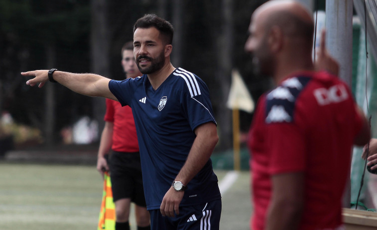 Kike Sanfiz deja de ser entrenador del Montañeros juvenil