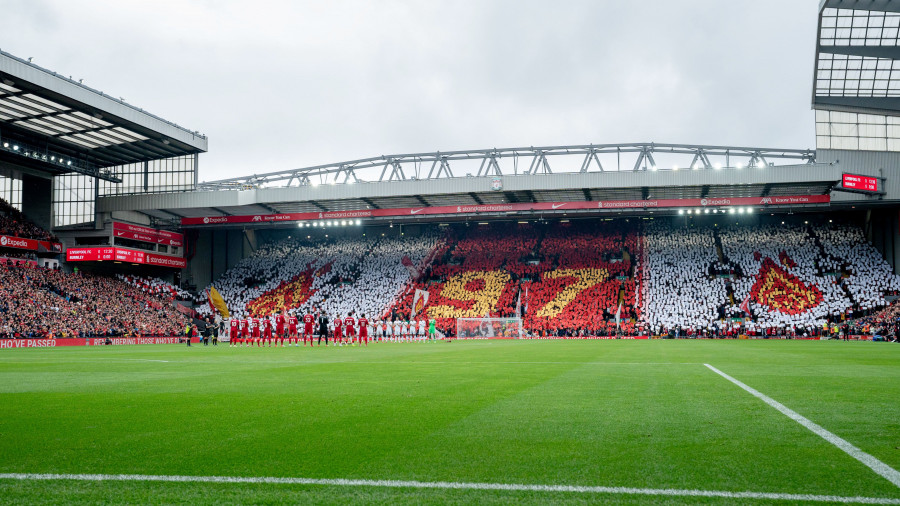 ‘The Kop’ y ‘Gelbe Wand’, la referencia para Riazor